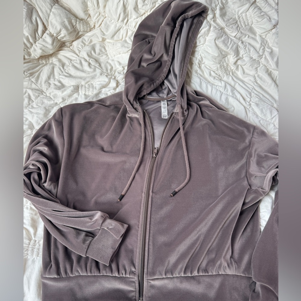 Alo Velour  track suit